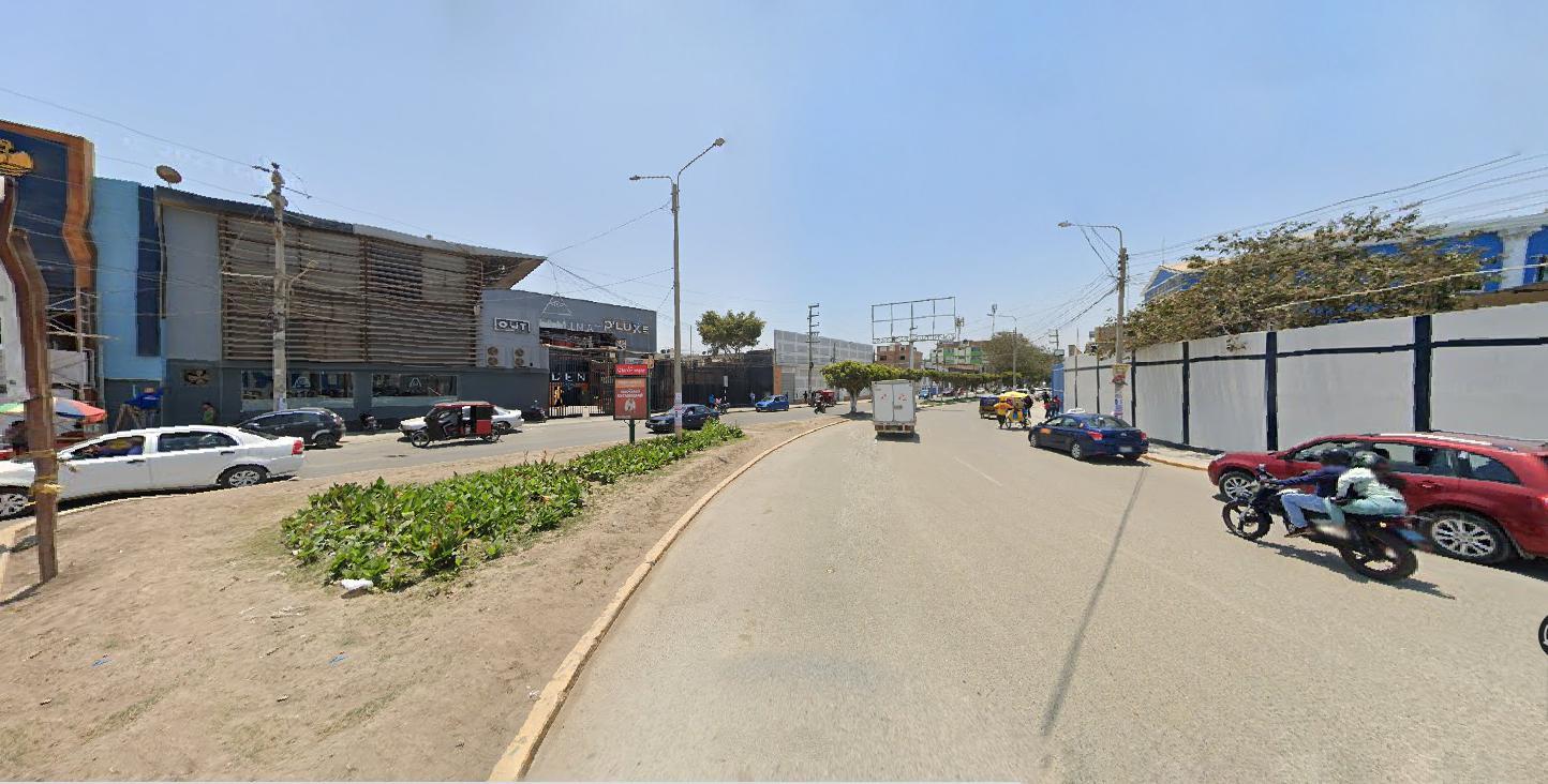 ALQUILER DE LOCAL DE 1976.40 M2 EN CHICLAYO